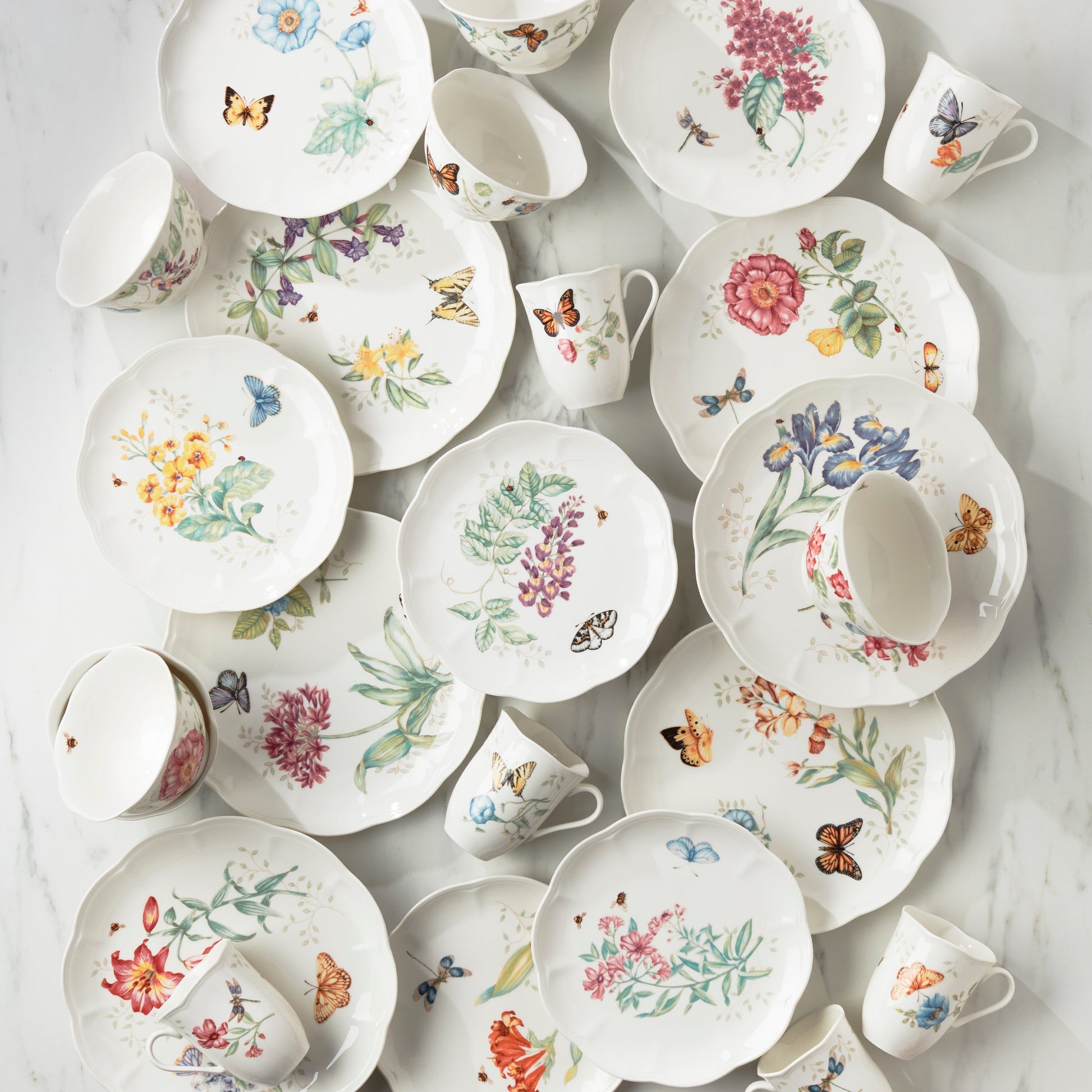 Butterfly Meadow 24-Piece Dinnerware Set