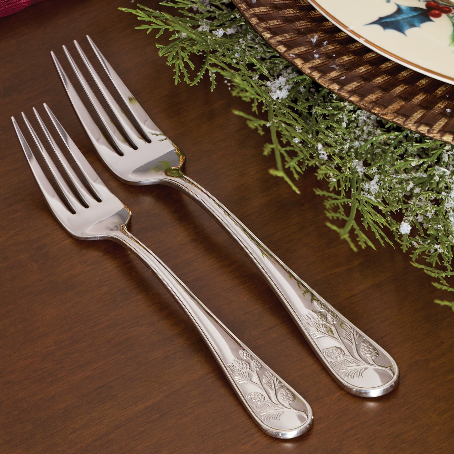 Chestnut Ridge 65-Piece Flatware Set