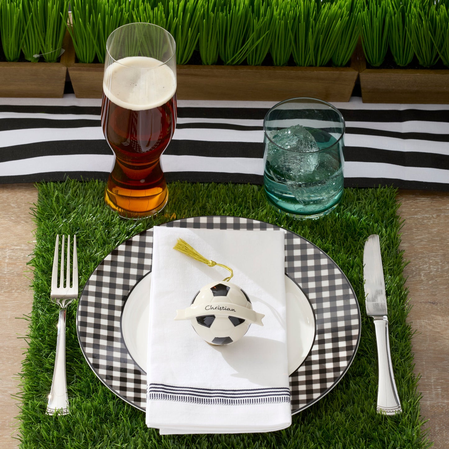 Gingham Black Dinner Plates, Set of 4