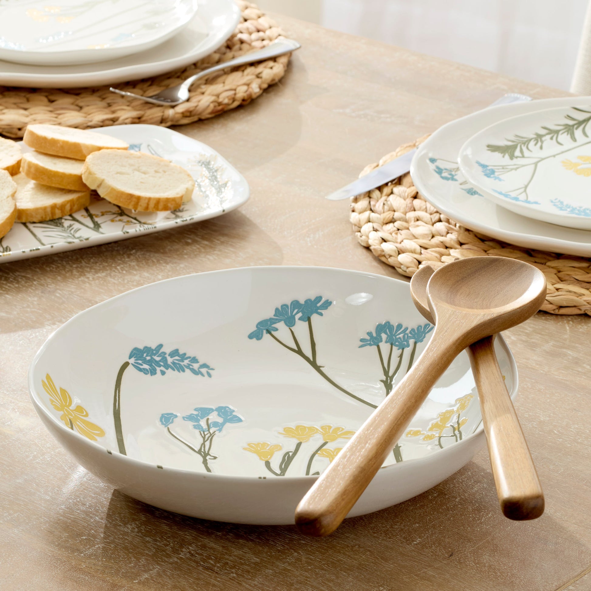 Wildflowers Salad Bowl with Servers