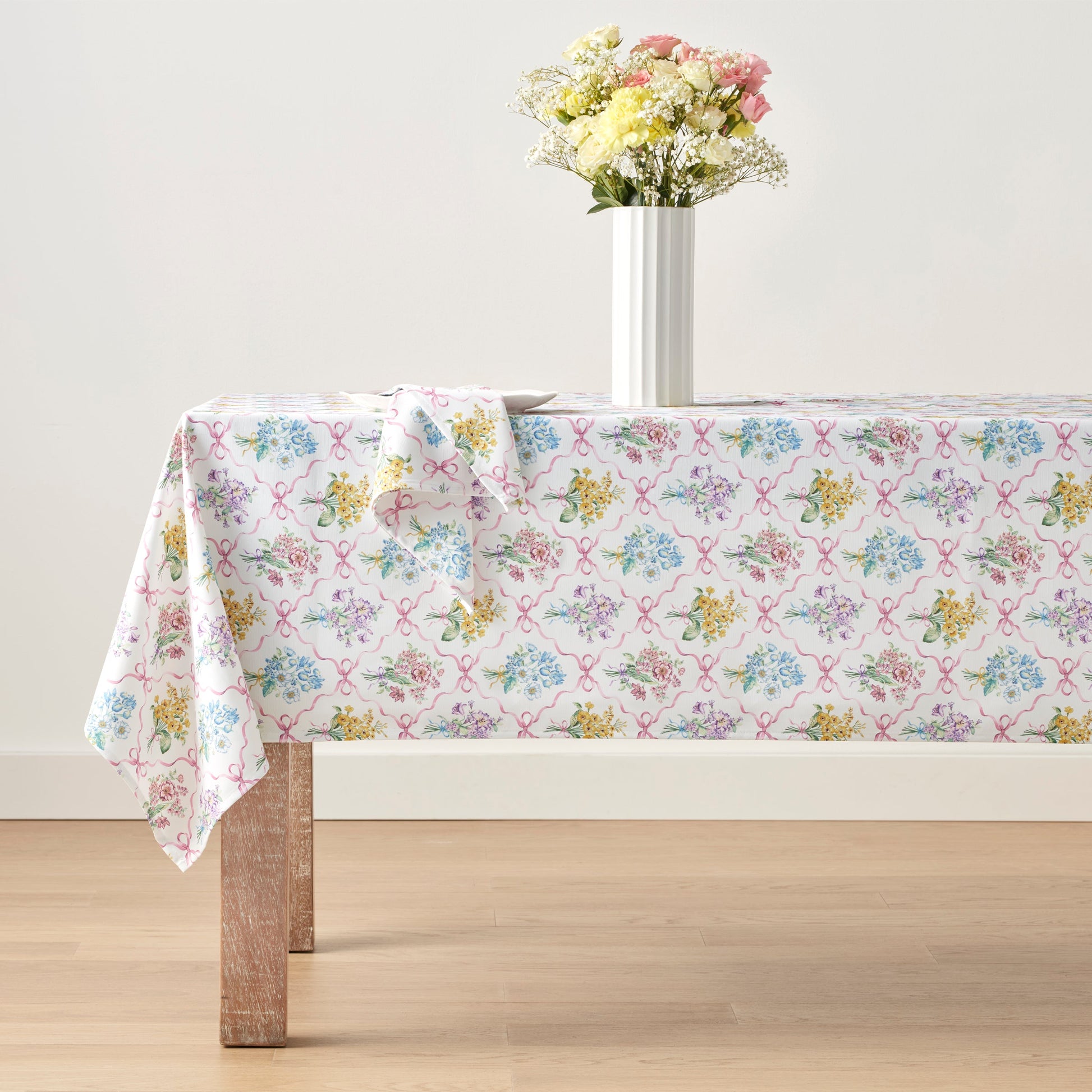 Bouquet Ribbon 60x120 Tablecloth